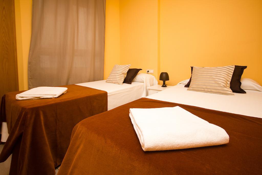 Accommodation Beach Apartments Valência Quarto foto